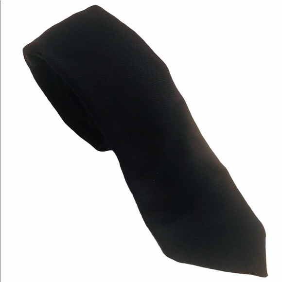 Men’s solid dark blue tie (Bloomingdales) - Picture 2 of 3